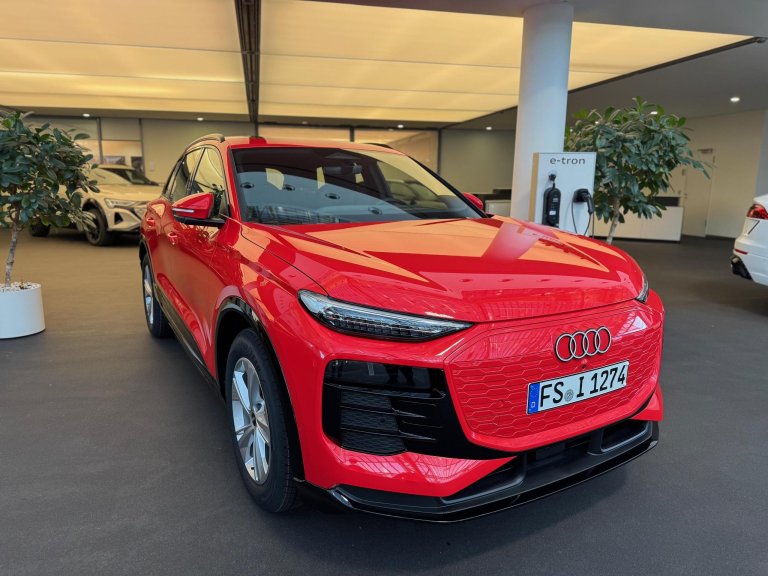 Unser Büro & Fahrzeuge